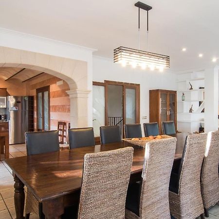 Ferienhaus Fuer 12 Personen Ca 400 M In Son Macia, Balearen Mallorca Buitenkant foto