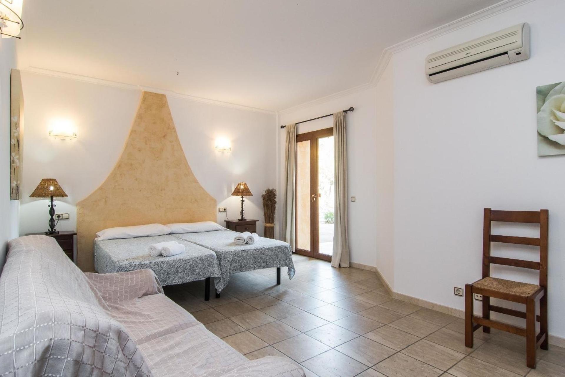 Ferienhaus Fuer 12 Personen Ca 400 M In Son Macia, Balearen Mallorca Buitenkant foto